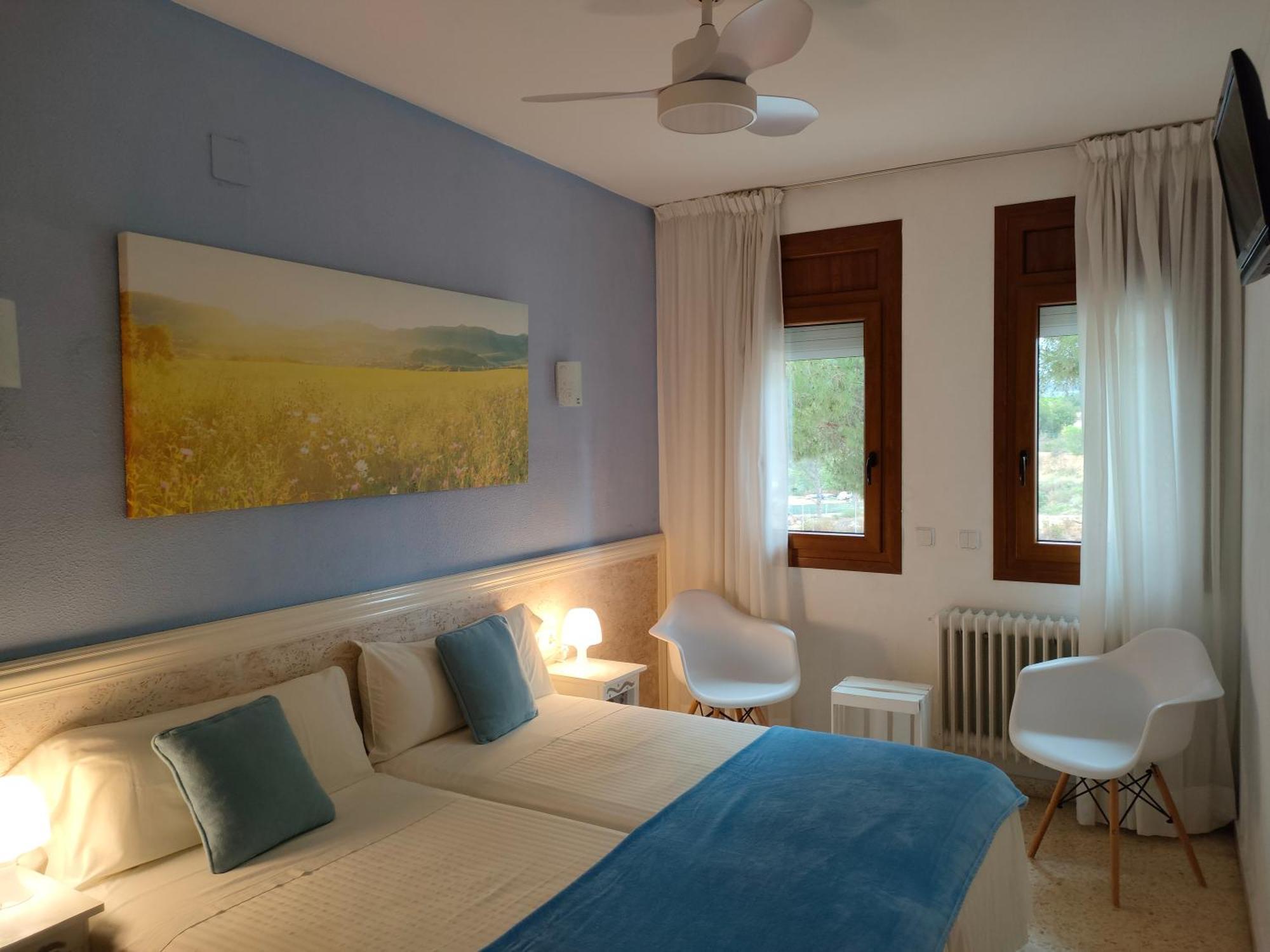 Hostal Los Pinares 료렛 드 마르 외부 사진