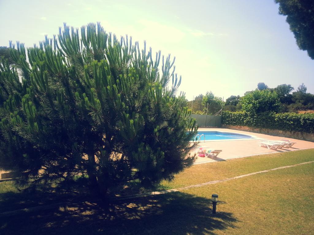 Hostal Los Pinares 료렛 드 마르 외부 사진